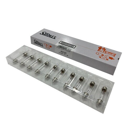 自動車用電球 12V 5W