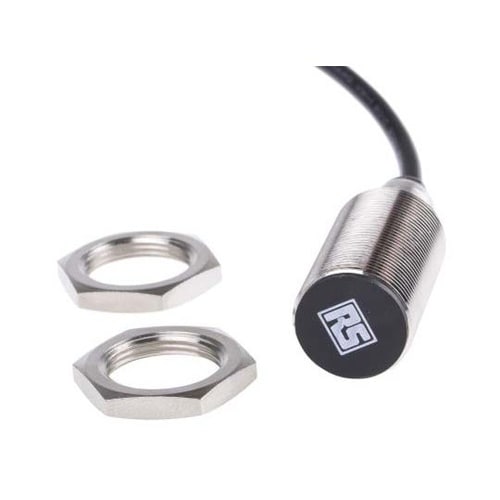 701−8213 誘導型センサ