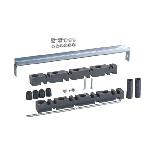 バスバーコネクタ スチール ゆったり使え