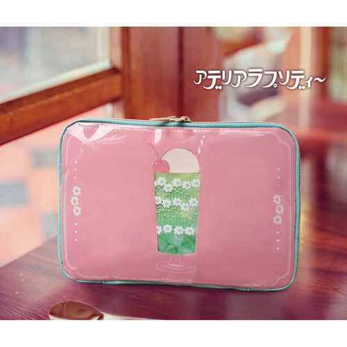 アデリアレトロ ポーチ