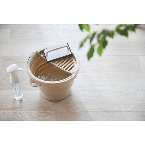 折畳めるバケツ 8L トレー付