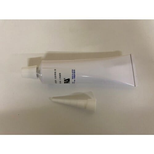 信越 シーリング 超耐熱 低分子シロキサン低減 1