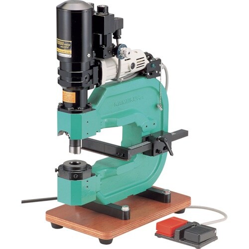 亀倉 電動油圧式デスクパンチ