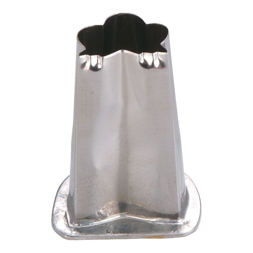 BNK19013 ツバ付抜型 松 小