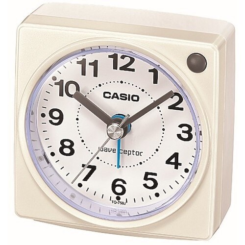 カシオ 電波置時計 ホワイト