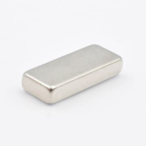 MAGNA ネオジム磁石 角型 15×6×2.8