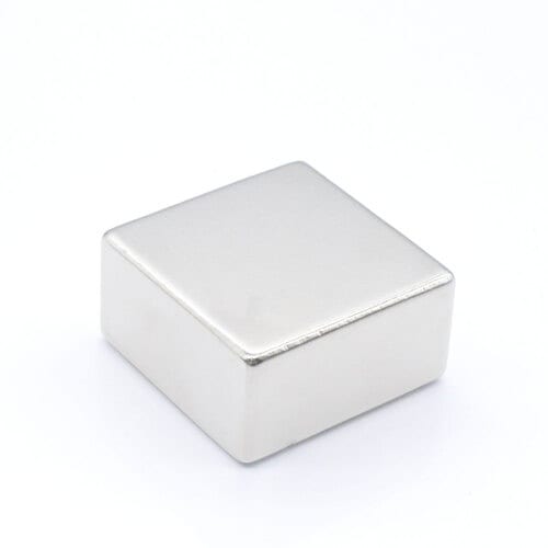 MAGNA ネオジム磁石 角型 24×24×12.