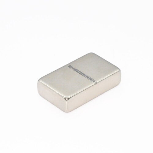 MAGNA ネオジム磁石 角型 20×12×5