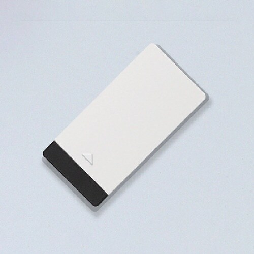 プラパート スライドカバーコンセント・シングル 樹