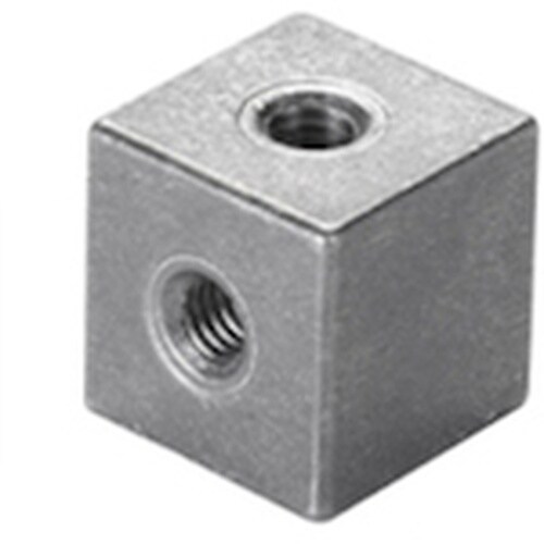 タカチ キューブスペーサー