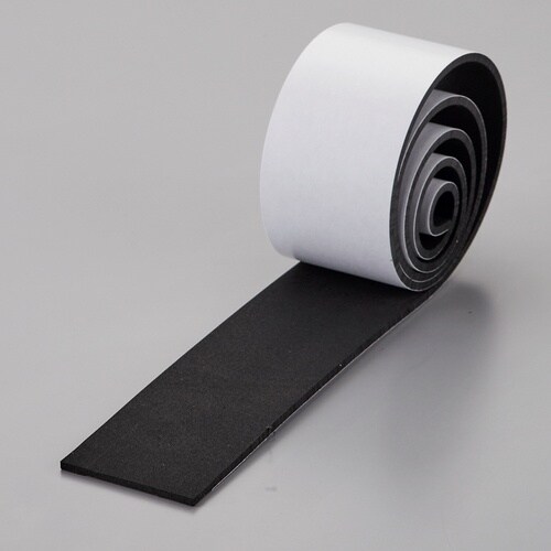 緑十字 スポンジゴム(粘着テープ付) 黒 50×1