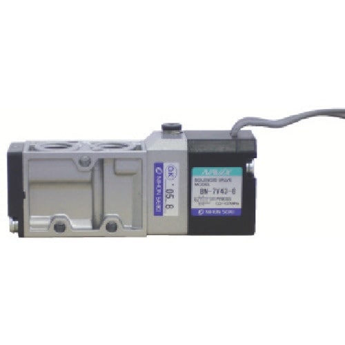 日本精器 4方向電磁弁 8A DC24V グロメッ
