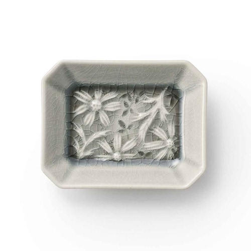 プレート 9cm 角小皿 マーガリート 陶器 灰