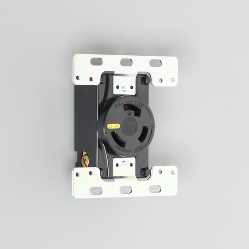 3310−2−L5 E2 防水コンセント