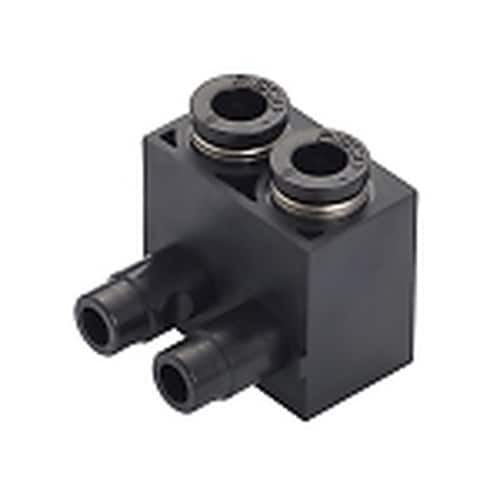 PQ8L−A コネクタ