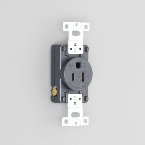 7110GN E2P15A コンセント