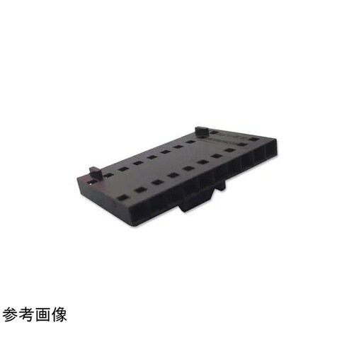 104257−9 ハウジングレセプタクル