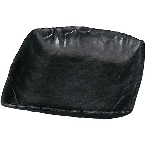 144石削り変形角皿 黒マット 8052