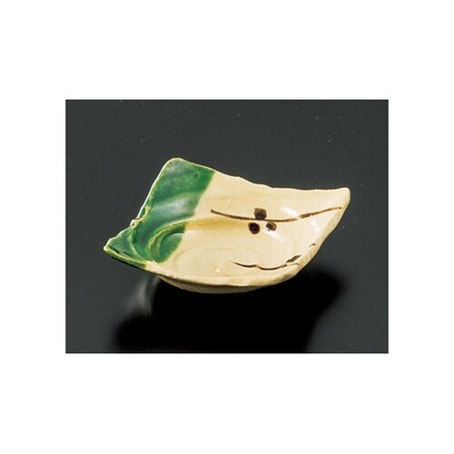 青織部角手造り小皿 26641