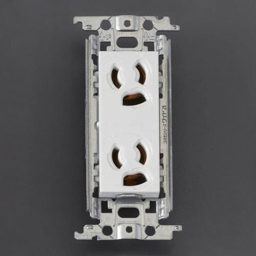 EA940CD−465 125V/15A 埋込コン