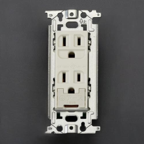 EA940CE−124 125V/15A 埋込コン