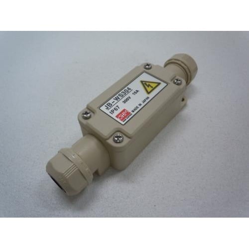 EA940CX−4J 4極(300V/15A) 端