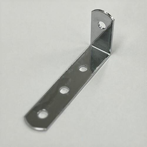 EA951EA−153A 89x39x19mm L