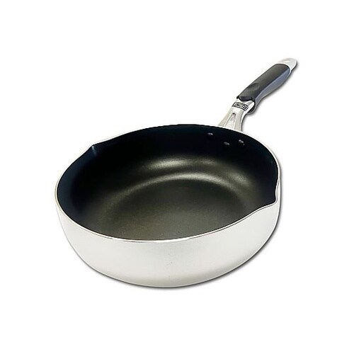 フライパンにもなる雪平鍋 IHガス火兼用