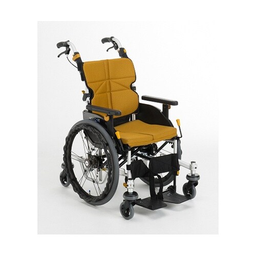 ネクストコア・くるり 自走型車いす・低床