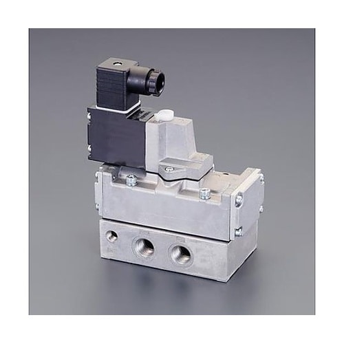 AC200V・Rc1/2” 5方向電磁弁