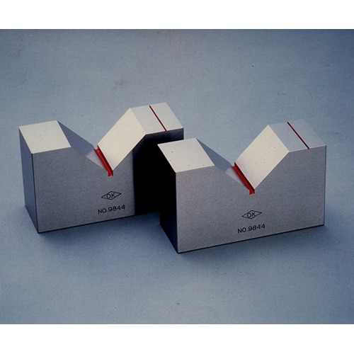 硬鋼製精密Vブロック A級 38 1組(