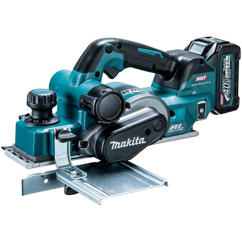 マキタ 82ミリ充電式カンナ