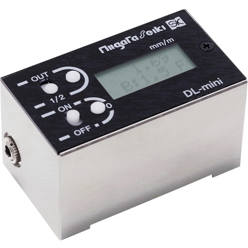 SK 高精度デジタル水準器 レベルニック 0.01