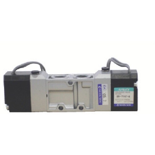 日本精器 4方向電磁弁 8A AC200V グロメ