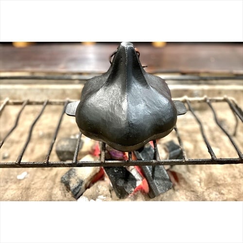 鋳鉄ロースターにんにくん
