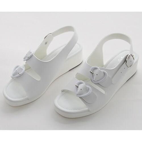 12403 ハート2バックルサンダル白L