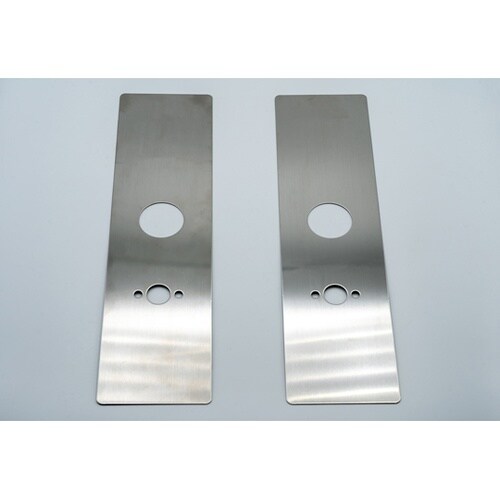 LC−105用エスカッションプレート 2