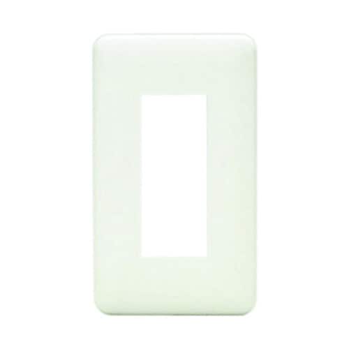 WJE−3コンセントプレート1連用3個口