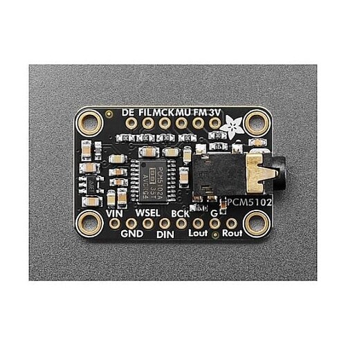 Adafruit PCM5102A搭載オ