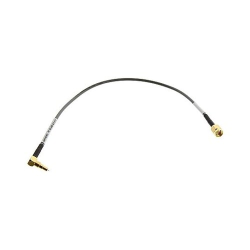 RF COAX SMA PLUG−R/A