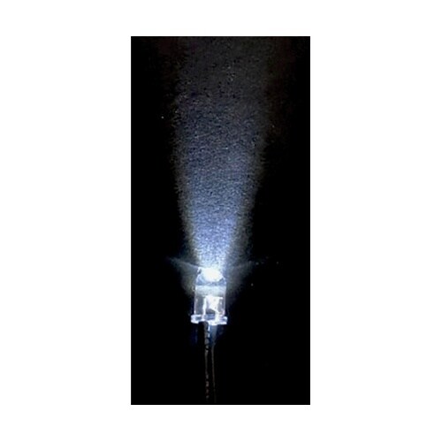 超高輝度コード付きLED(白色・5mm)