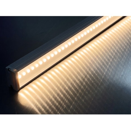 LEDスリムライト電球色(854mm)