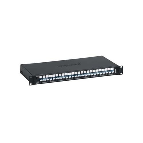 0 321 62 パッチパネル