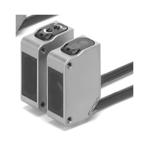 E3ZM−T81 5M 小型光電センサ