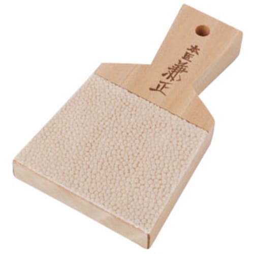 サメ皮 卸し 中