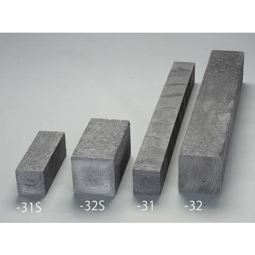 樹脂製角材100x100x300mm