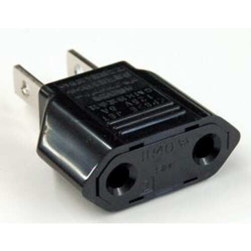 国内用変換プラグC→A