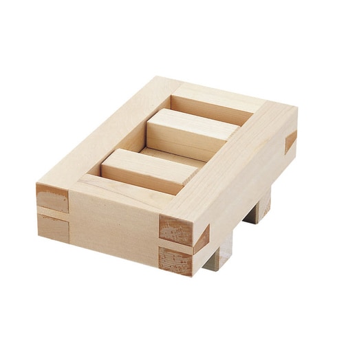 06103 桧押し型 箱寿司