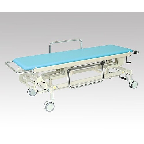 ボンベ受け金具