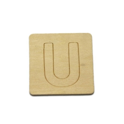 SB45−U シナベニア抜文字 U